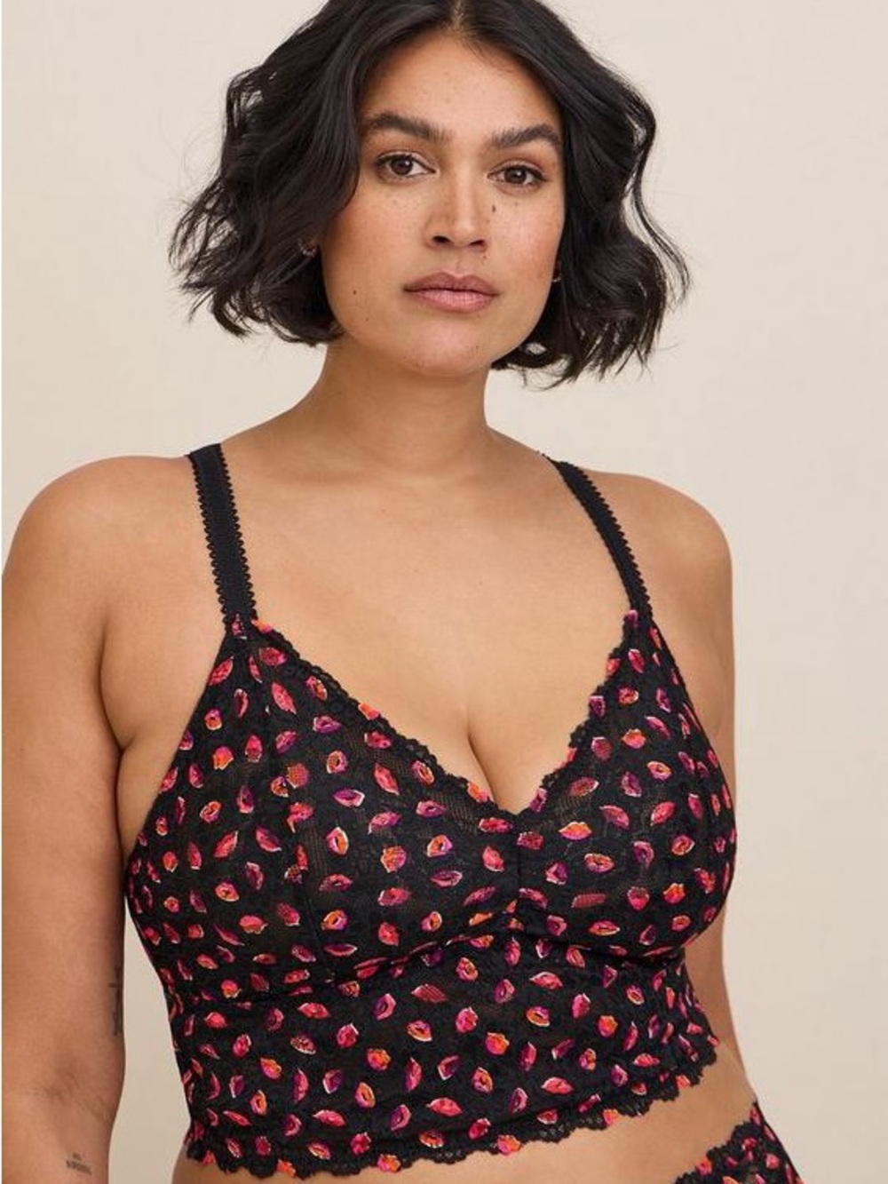 💫2/$25 • Torrid Black Fun Lips Unlined Lace Bralette